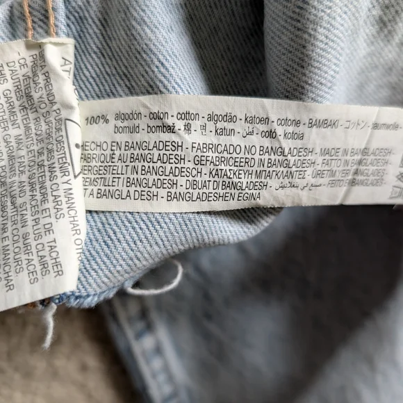 ZARA Lightwash Cropped Distressed Denim Jacket Small - Picture 10 of 11